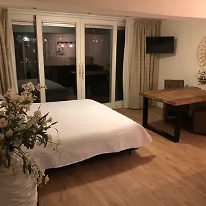 Garden Room&economy Privatunterkunft
